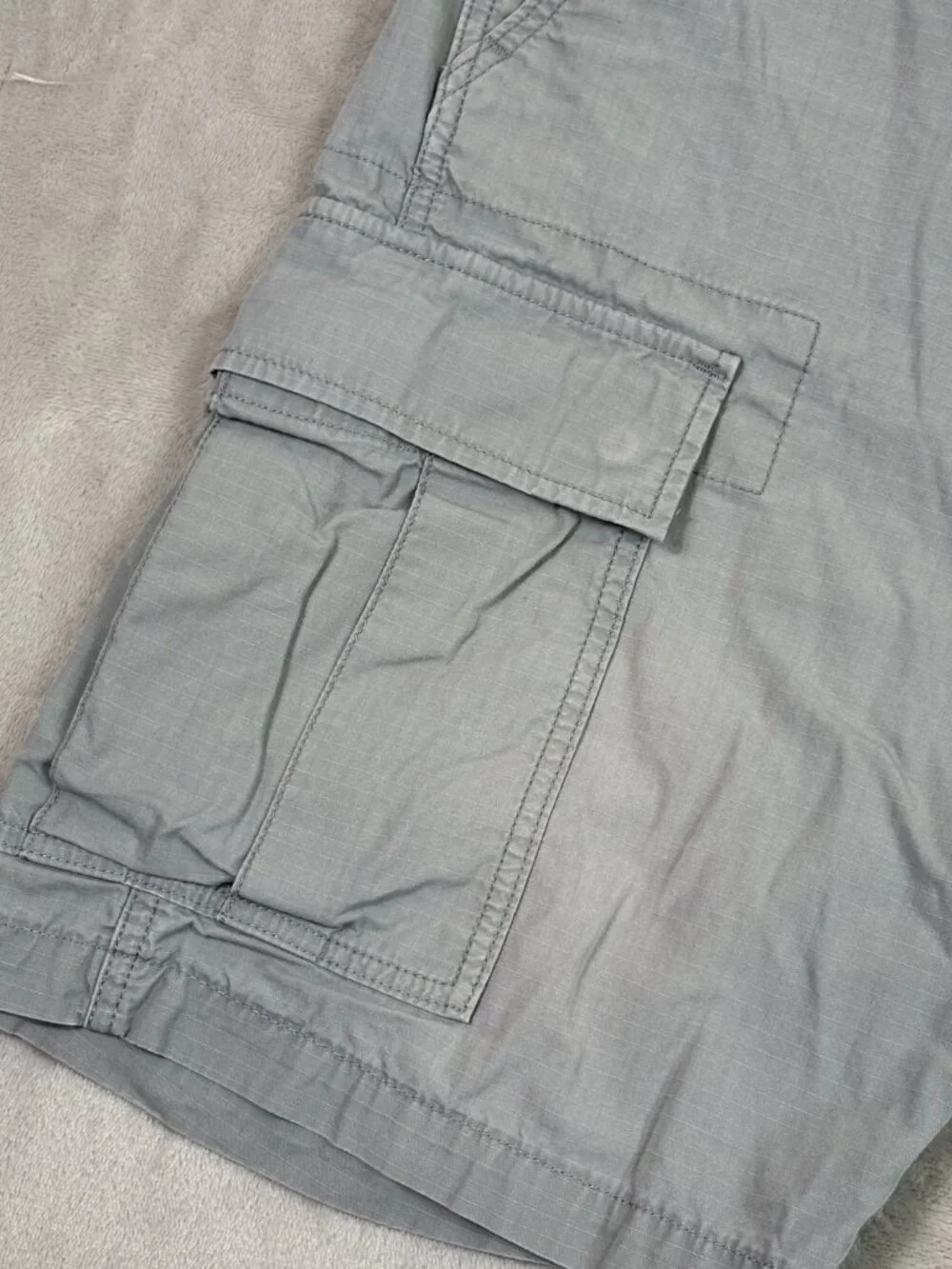 Levi Strauss Mens Cargo Short Two Horse Brand Size 36 Gray 100% Cotton Rip Stop